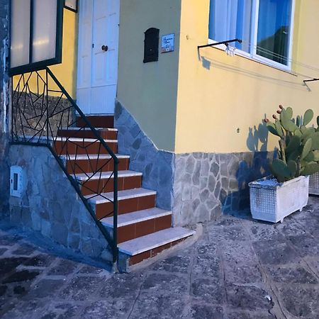 Residenza Mena Marina Corricella Apartamento Procida Exterior foto
