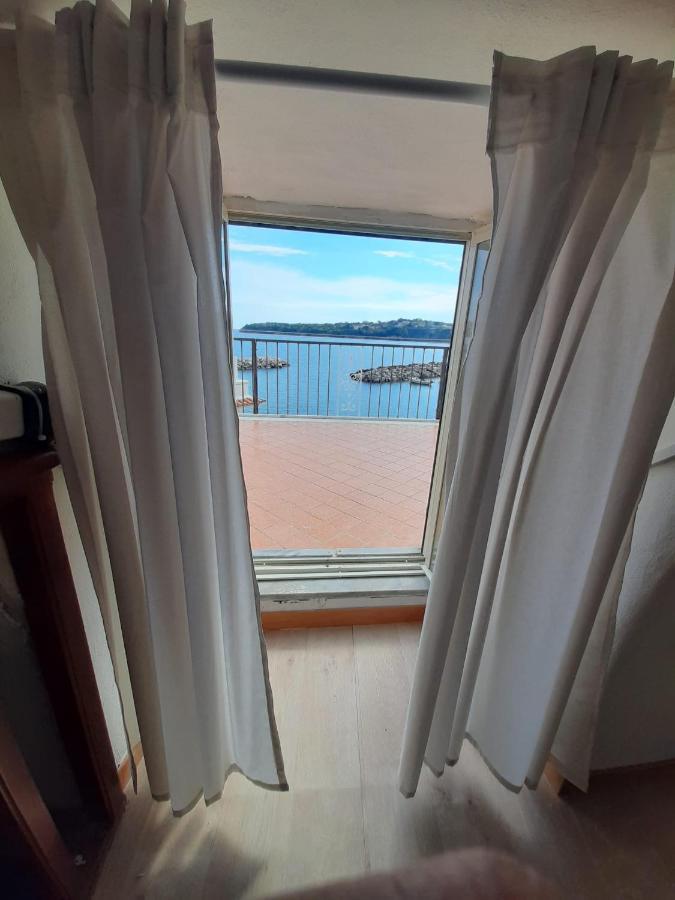 Residenza Mena Marina Corricella Apartamento Procida Exterior foto