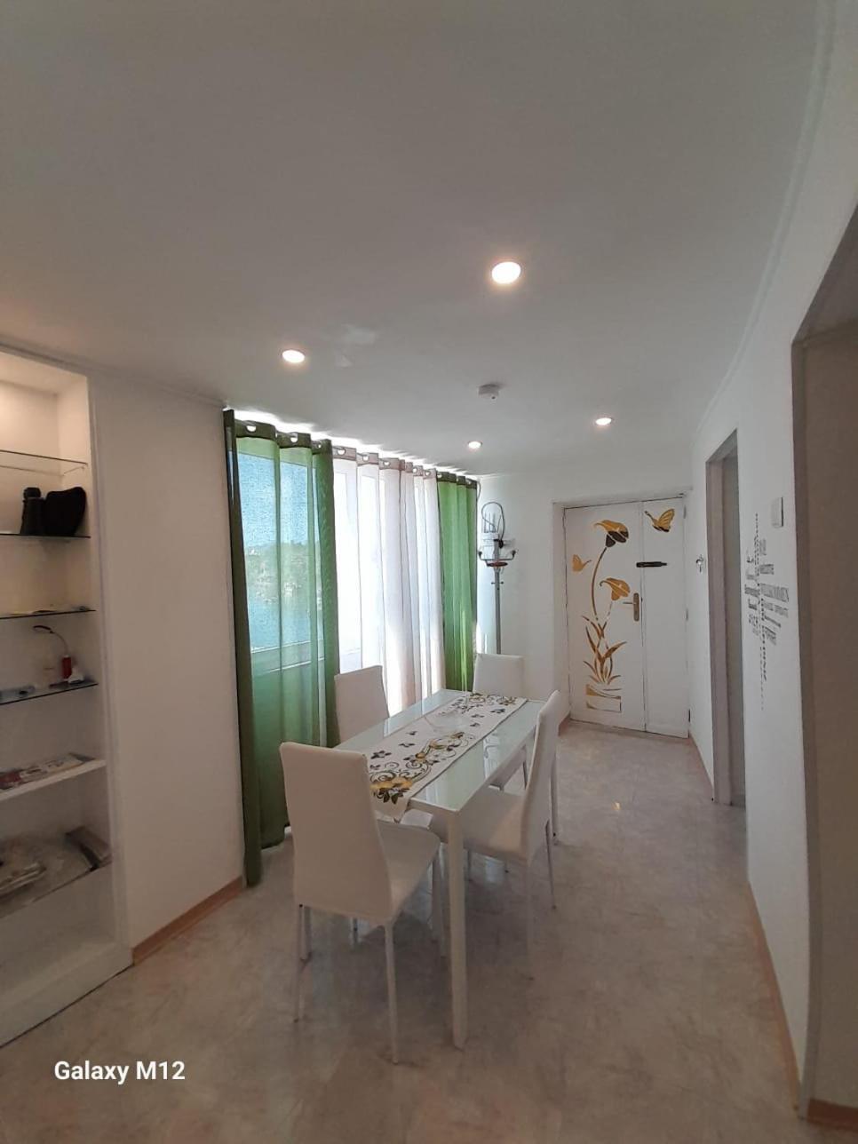 Residenza Mena Marina Corricella Apartamento Procida Exterior foto