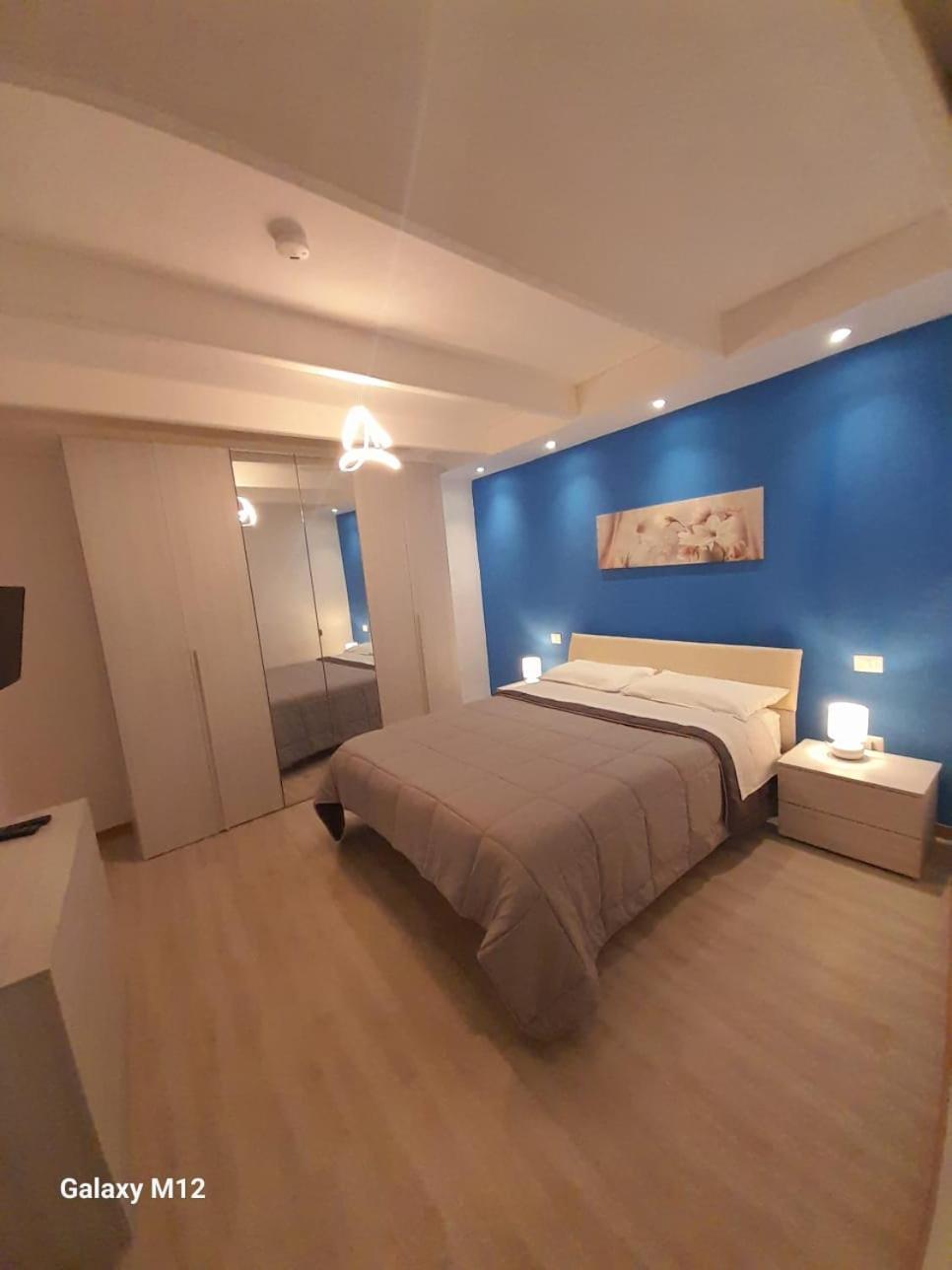 Residenza Mena Marina Corricella Apartamento Procida Exterior foto